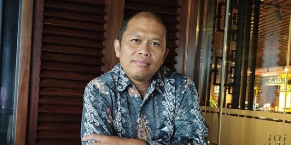 Fernando Emas Soroti Perbedaan Akuntabilitas Penegakan Hukum di Polri dan TNI